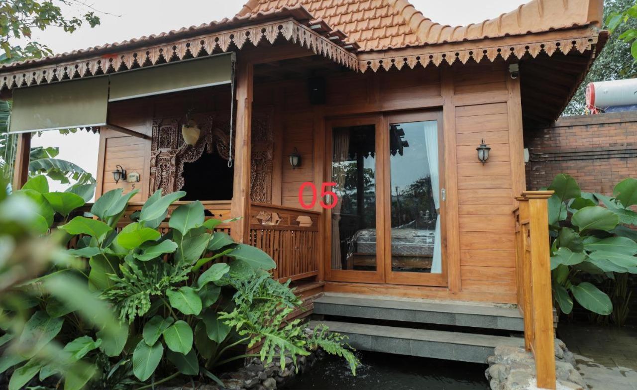 Joglo Jawa Jepara Exteriér fotografie