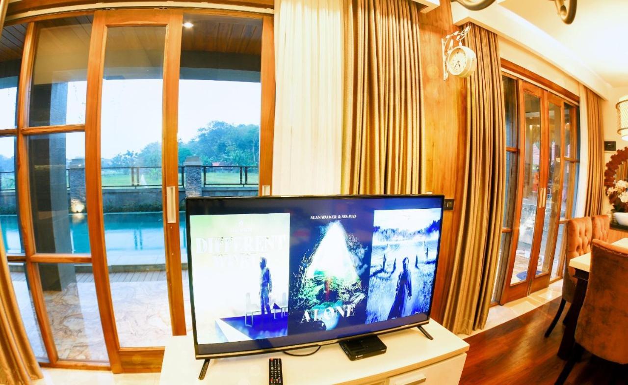 Joglo Jawa Jepara Exteriér fotografie